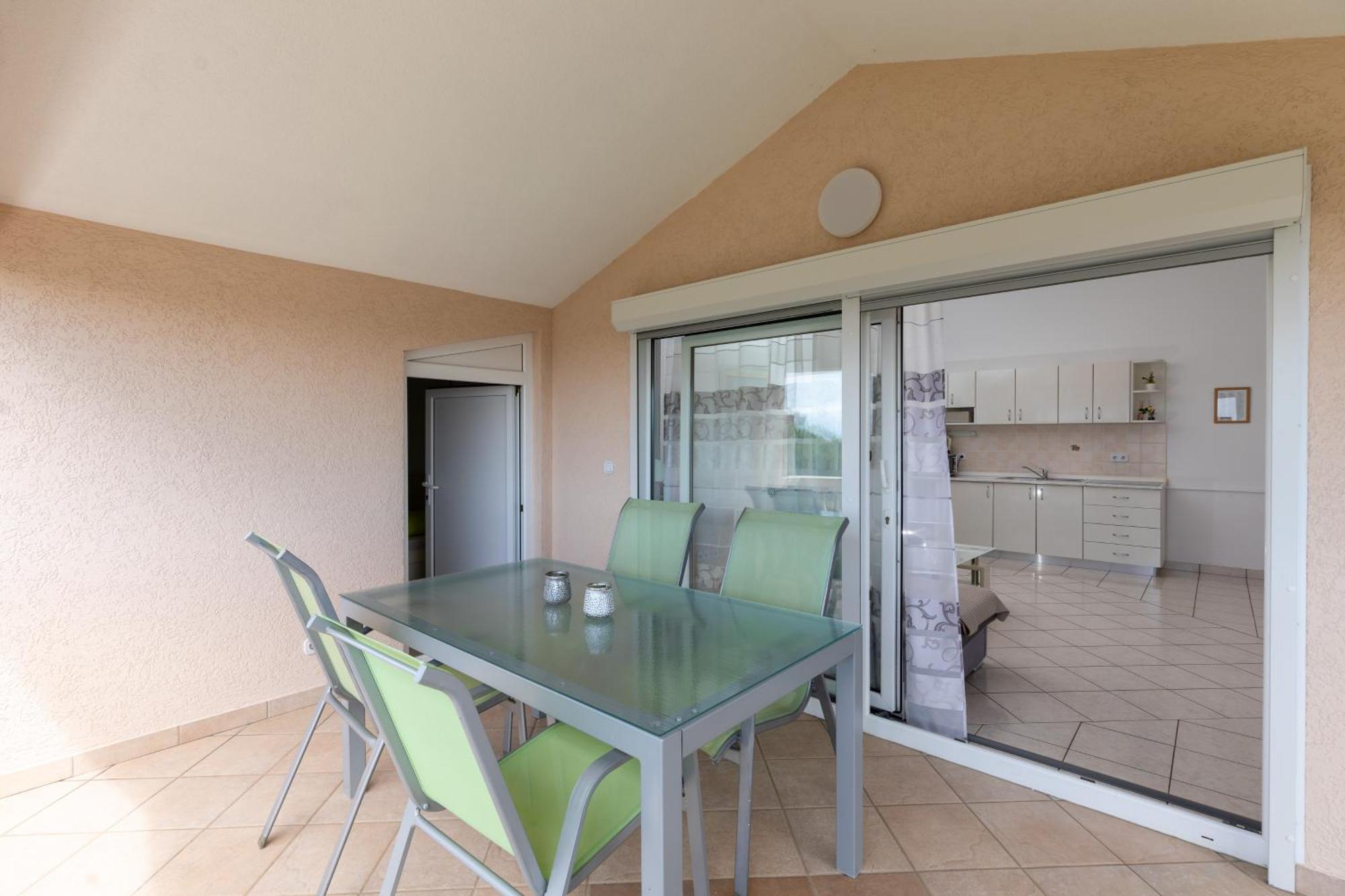 Apartments Lidija Matosevic Porec Exterior photo