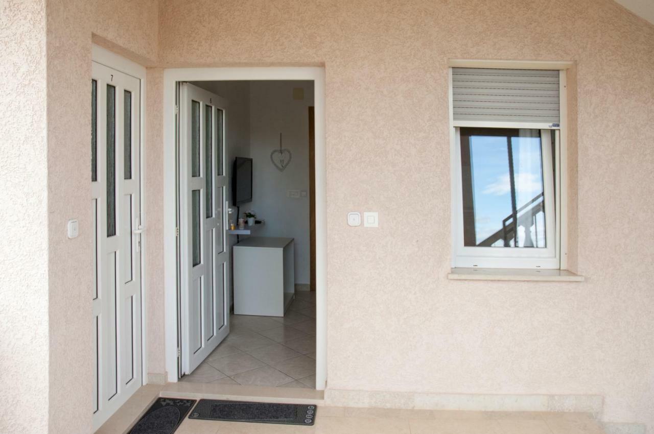Apartments Lidija Matosevic Porec Exterior photo